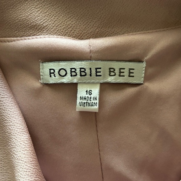 NWT Bobbie Bee Sleeveless Trapeze Dress Size 16 Blush Rose Cowl Neck Short Dress - Picture 3 of 12